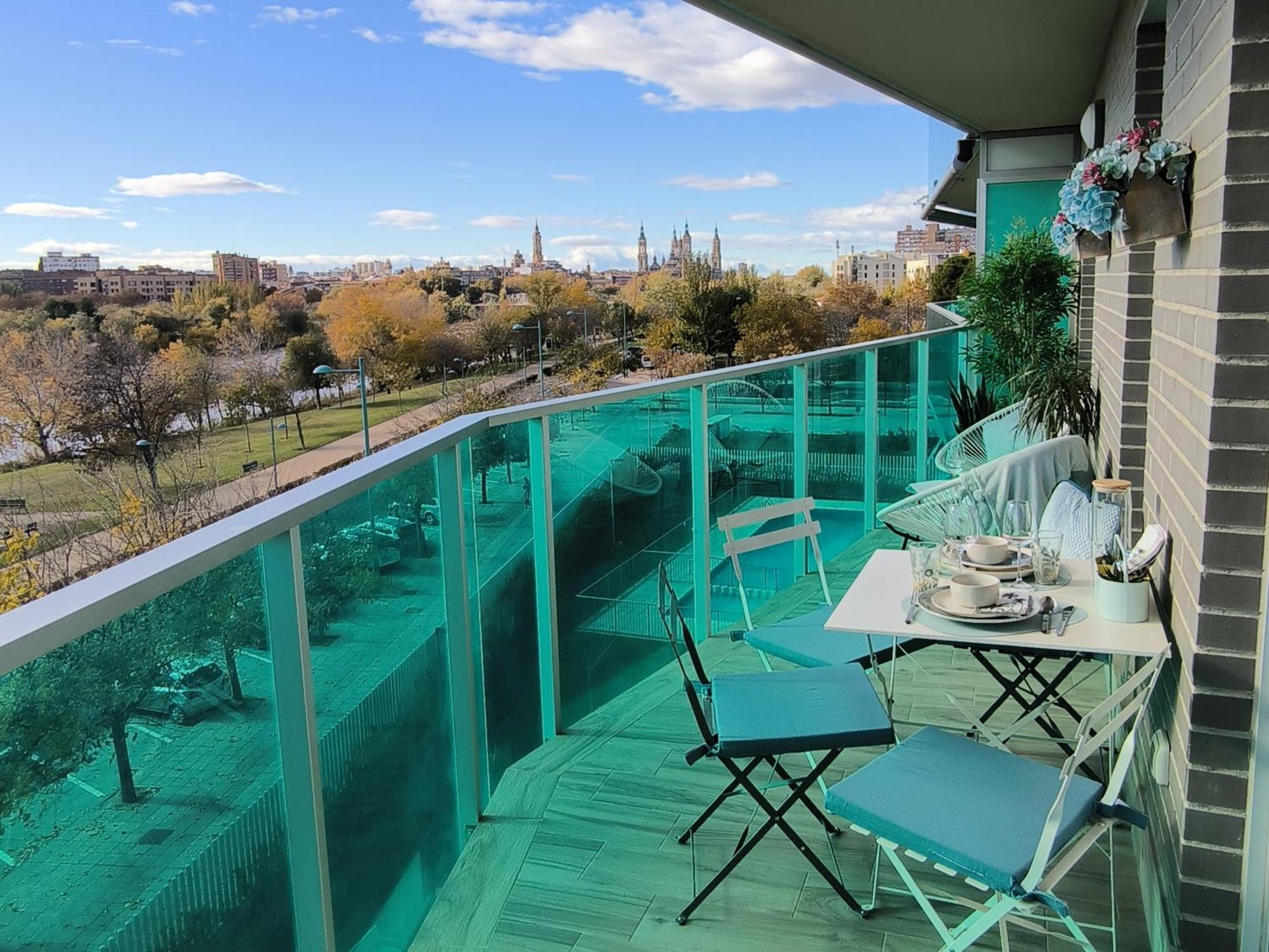 Appartement El Balcon Del Ebro By Alogest- Vistas, Piscina Y Con Parking à Saragosse Extérieur photo