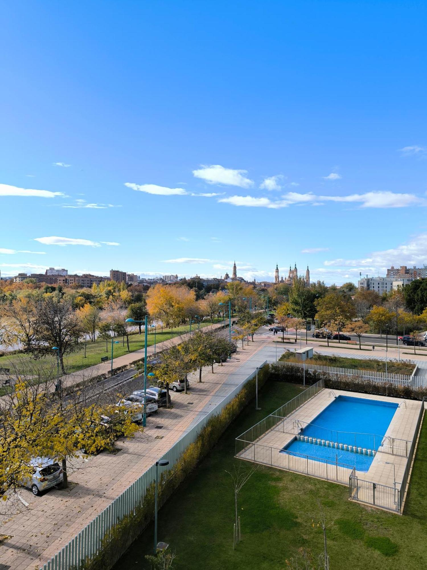 Appartement El Balcon Del Ebro By Alogest- Vistas, Piscina Y Con Parking à Saragosse Extérieur photo